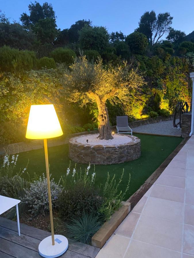 Villa Jucanos - Vue Mer Panoramique Golfe De St-Tropez Cavalaire-sur-Mer Exteriör bild