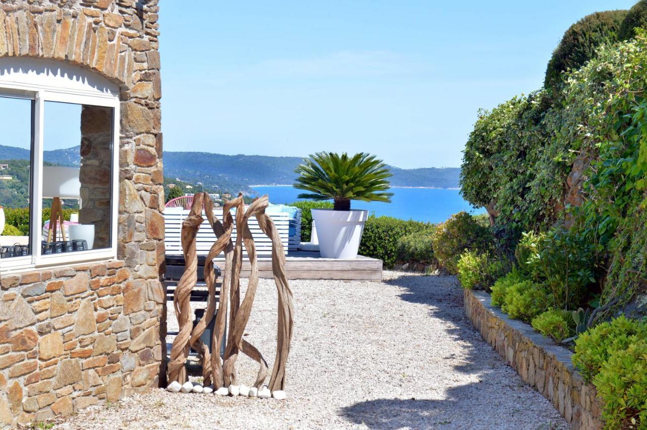 Villa Jucanos - Vue Mer Panoramique Golfe De St-Tropez Cavalaire-sur-Mer Exteriör bild